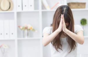 出会い系で「お願いあり」ってどんな意味？