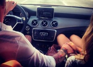 出会い系で使われる車内の意味は？