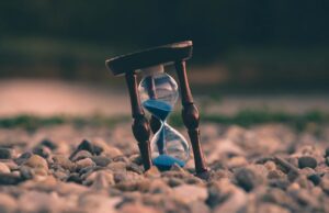 「初回だけ条件あり」の意味とは?